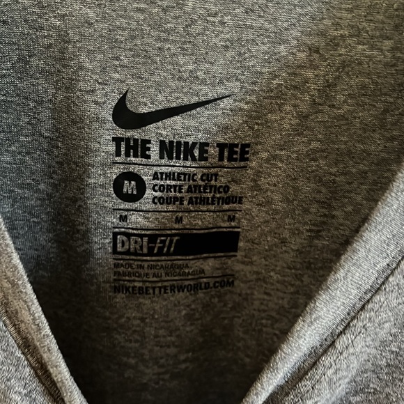 Men’s Nike Dri-Fit Athletic Cut Short Sleeve Tshirt. Size M. - Picture 6 of 6